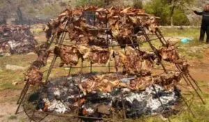 Cretans.Gr | Αντικριστό: Ωδή στον «Μαραντόνα» της κρητικής κουζίνας