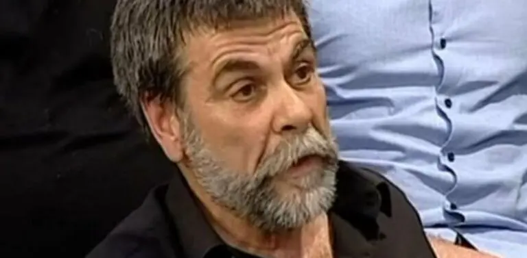 Λευτέρης Καλομοίρης: Ο ντελικανής της μαντινάδας που έχασε τη ζωή του στο φονικό στ'Ανώγεια