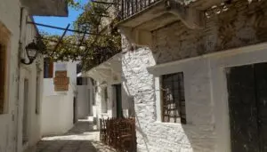 Απείρανθος Νάξου - Το "Κρητικό" χωριό που δεν βρίσκεται στην Κρήτη!