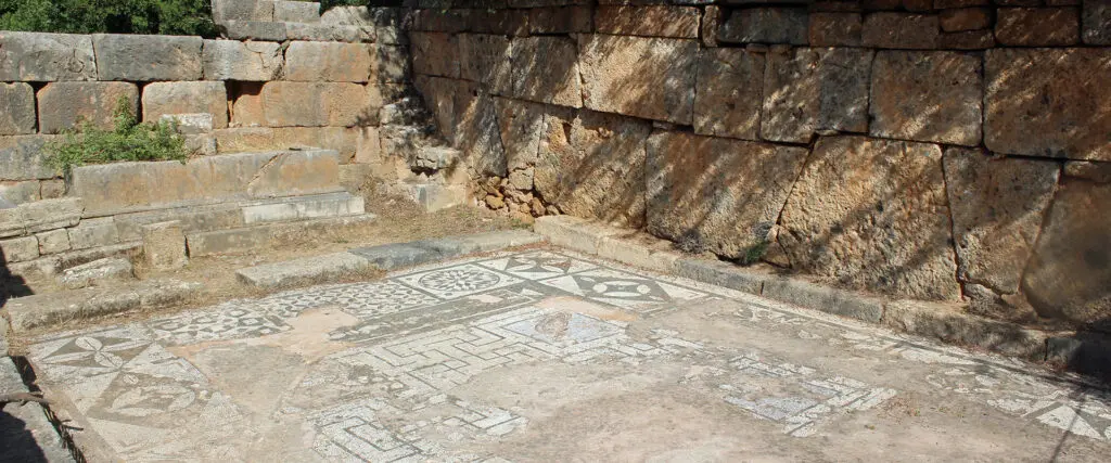 Ψηφιδωτό στην αρχαία Λισσό