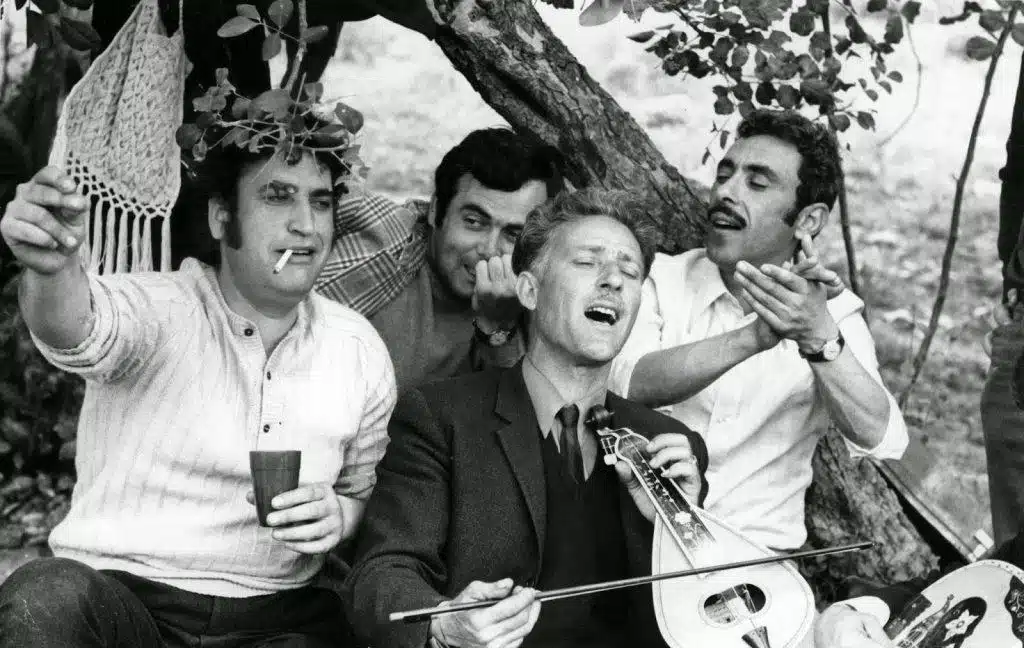 Φωτογραφίες από γλέντια μιας άλλης εποχής στην Μεσσαρά