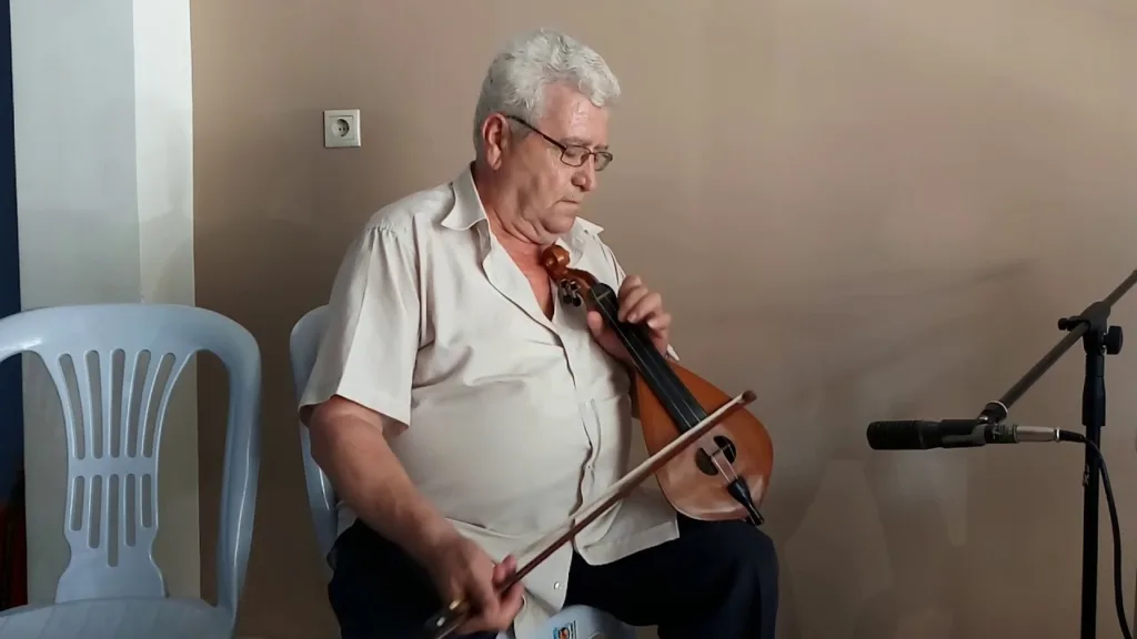 Έφυγε από τη ζωή ο μεγάλος λυράρης Ζαχάρης Μελεσσανάκης