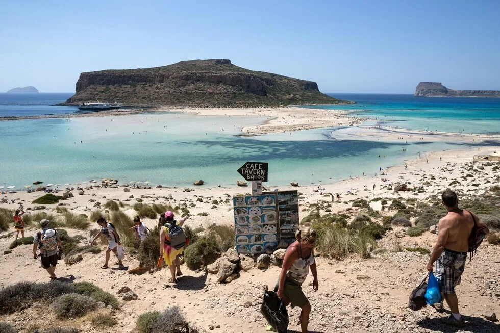 Μόνο 2.330 άτομα ημερησίως «αντέχει» ο Μπάλος στην Κρήτη