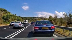 Ο Θεός και η Παναγία!! Βρήκαμε το αρχι-βούι που κυκλοφορεί ανάμεσά μας στον ΒΟΑΚ
